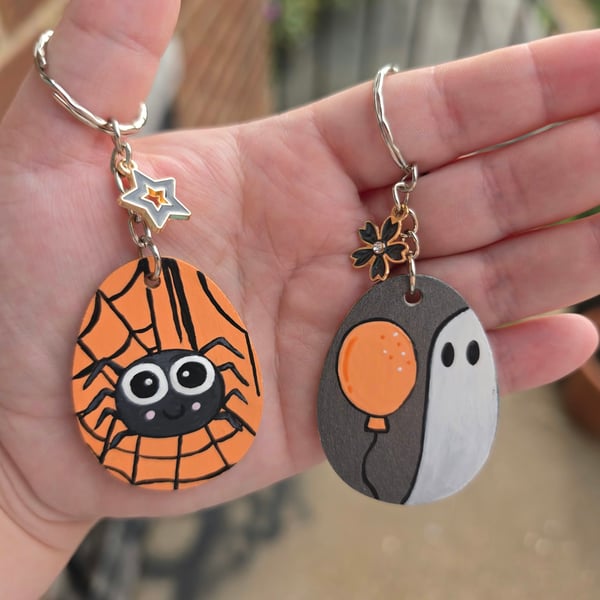 Hand Painted Halloween Keyring Set – Cute Spider & Ghost Balloon Matching Keyrin