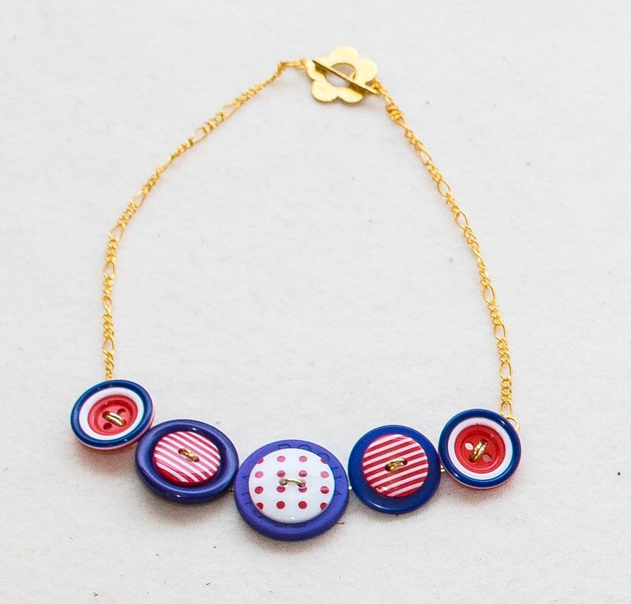 Nicely Nautical Button Necklace