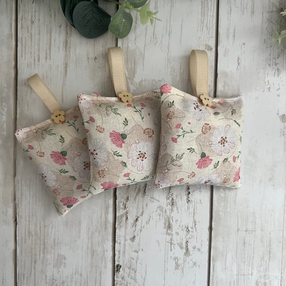 Lavender Sachets: Set of 3 in Floral Cotton & Linen Fabric, Sleep