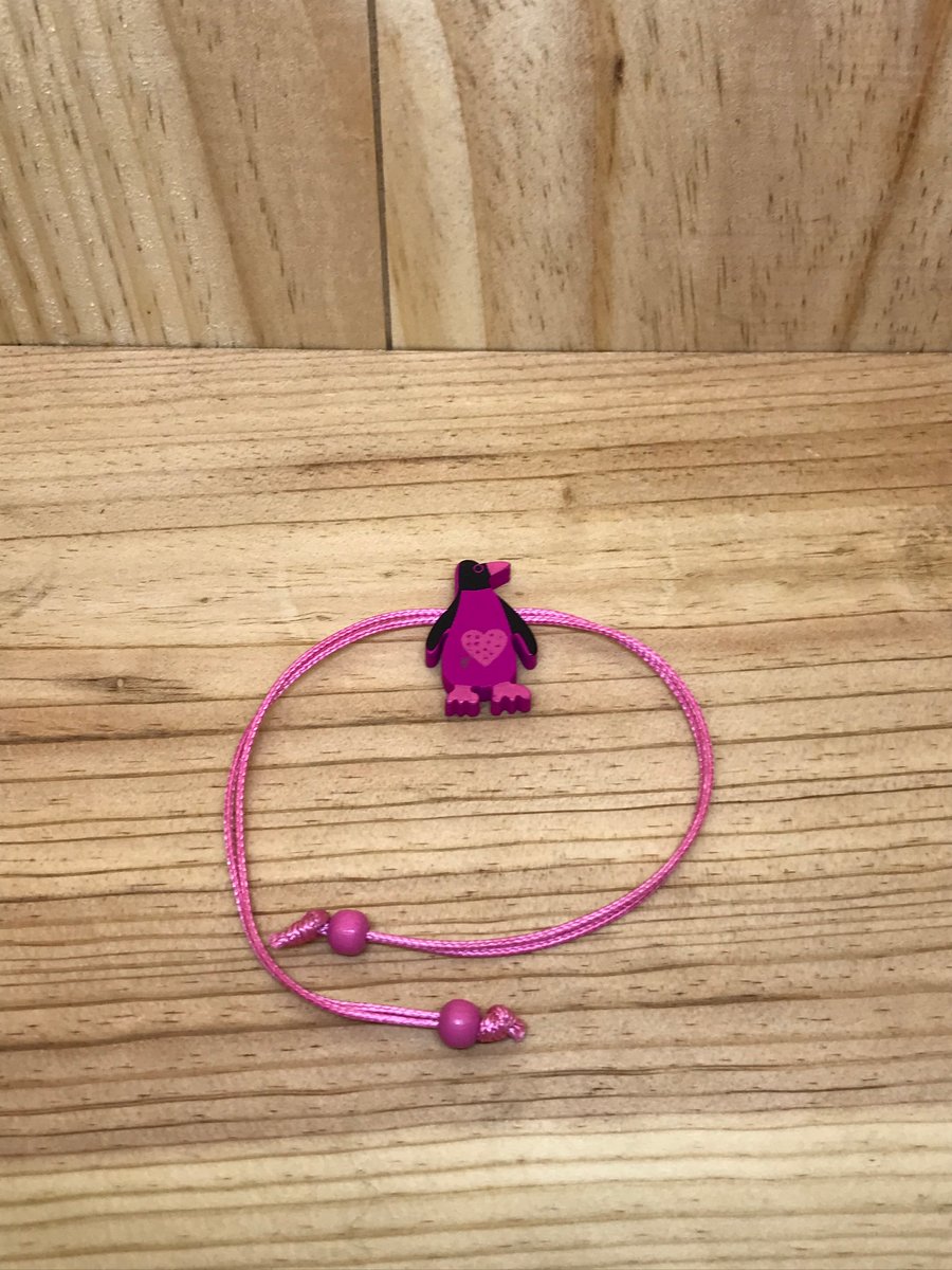 Children's Penguin Bracelet. (102)