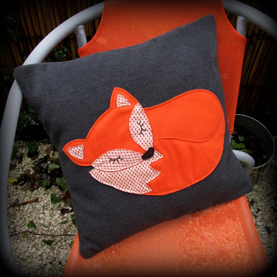 Cushion,  Snoozy fox.  Complete with feather inner pad.