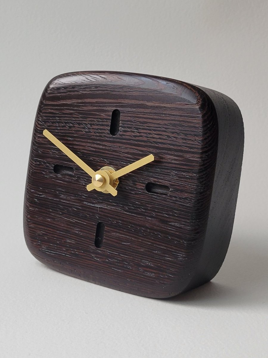 Desk Clock - Wenge Dash Indicators Gold Hands