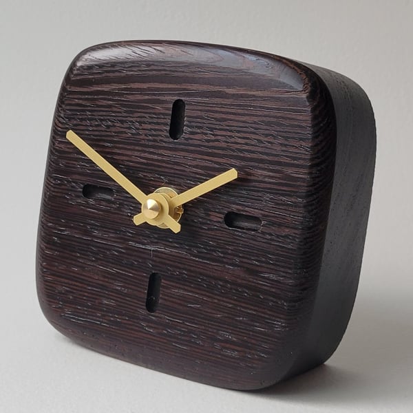 Desk Clock - Wenge Dash Indicators Gold Hands