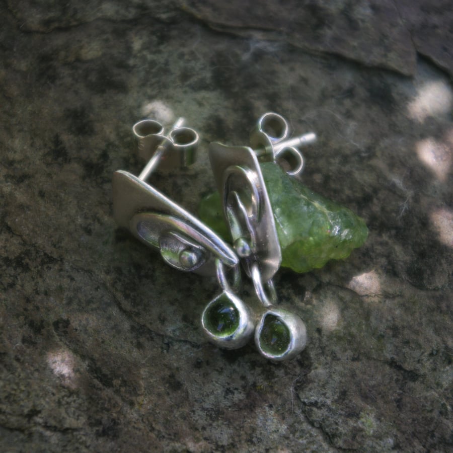 Sterling Silver Dangle Earrings with Peridot Drop