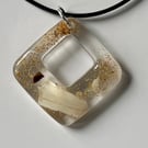 Resin pendant necklace 