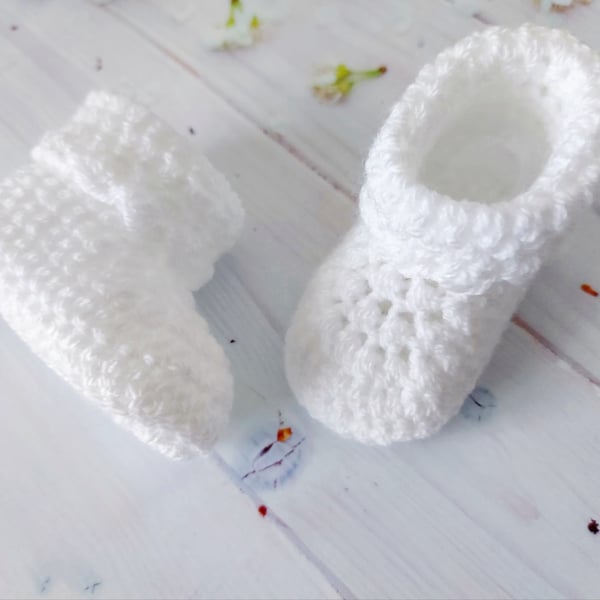 White Newborn Crochet Baby Booties - SLIGHT SECONDS - Ready to Post