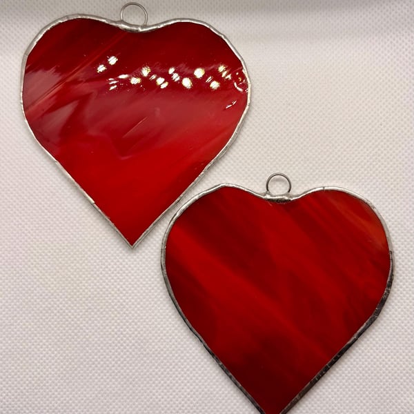 Stained glass pair of hearts in streaky red glass, medium sized 