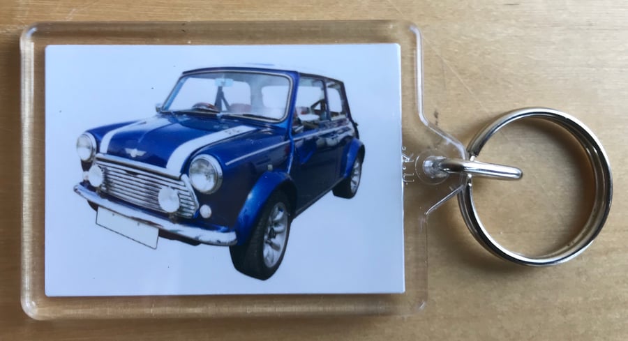 Mini 1000le 'John Cooper' 1985 - Keyring with 50x35mm Insert - Car Enthusiast
