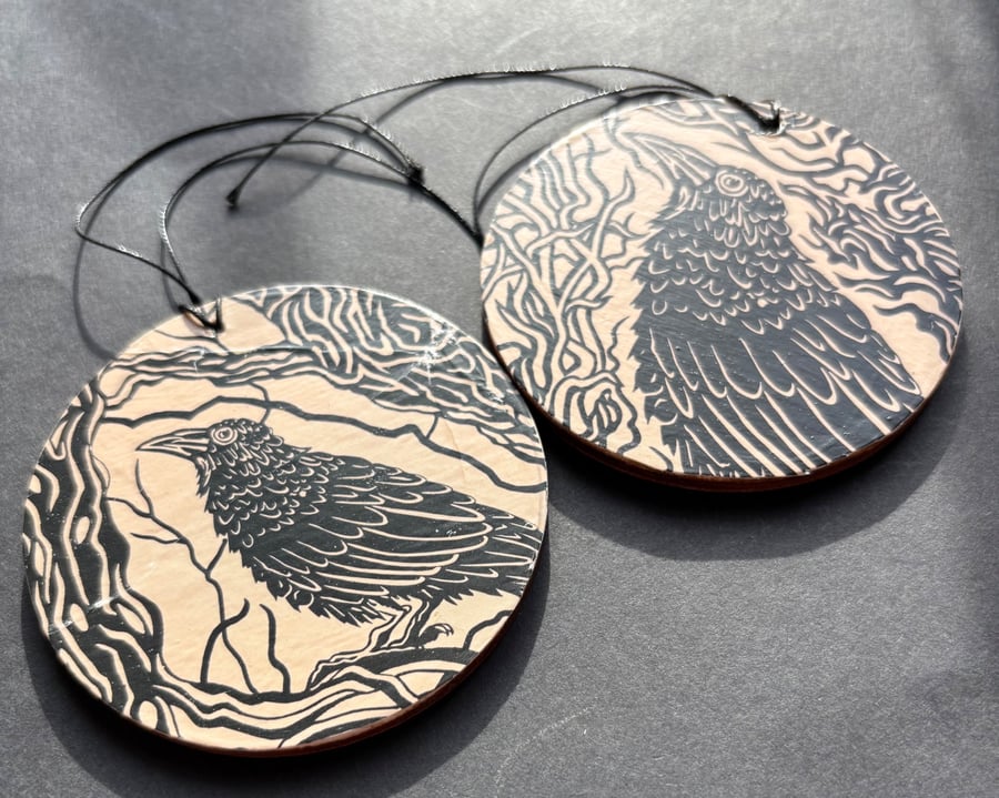Make that gift special with these stunning decoupaged Raven gift tags