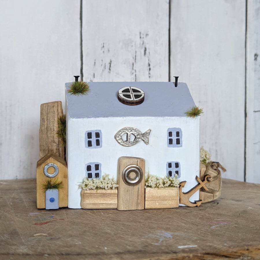 'Quay Cottage' Handmade Wooden Coastal Home Decor