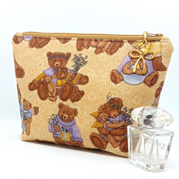 Teddy Bear make up bag 208E