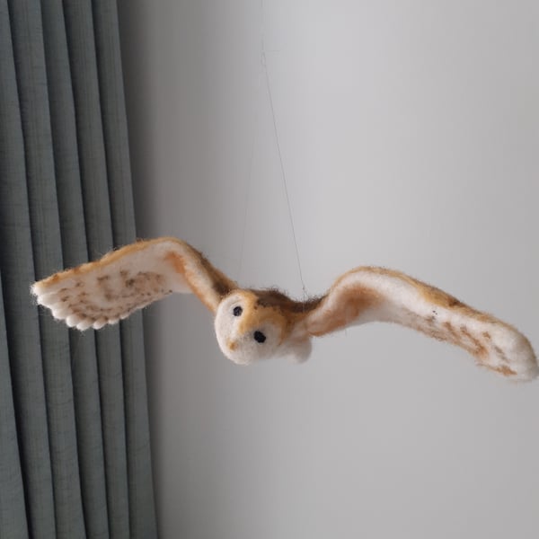 Barn owl needle felted, wool, felting, craft Handmade, ooak,collectable 