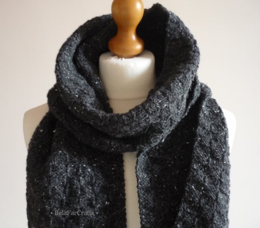 Flecked wool black scarf - Neck scarf for men - Guys' winter knitwear