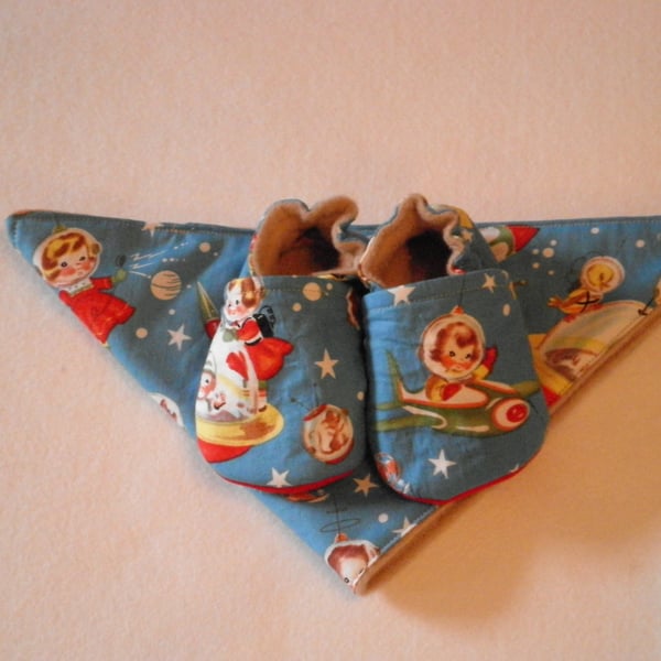 spaceman booties and bandanna dribble bib set. free worldwide postage.