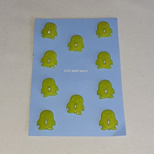 GREEN PENGUIN SHAPED BUTTONS