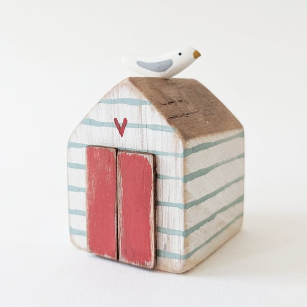 Hand Painted Wooden Beach Hut with Seagull 