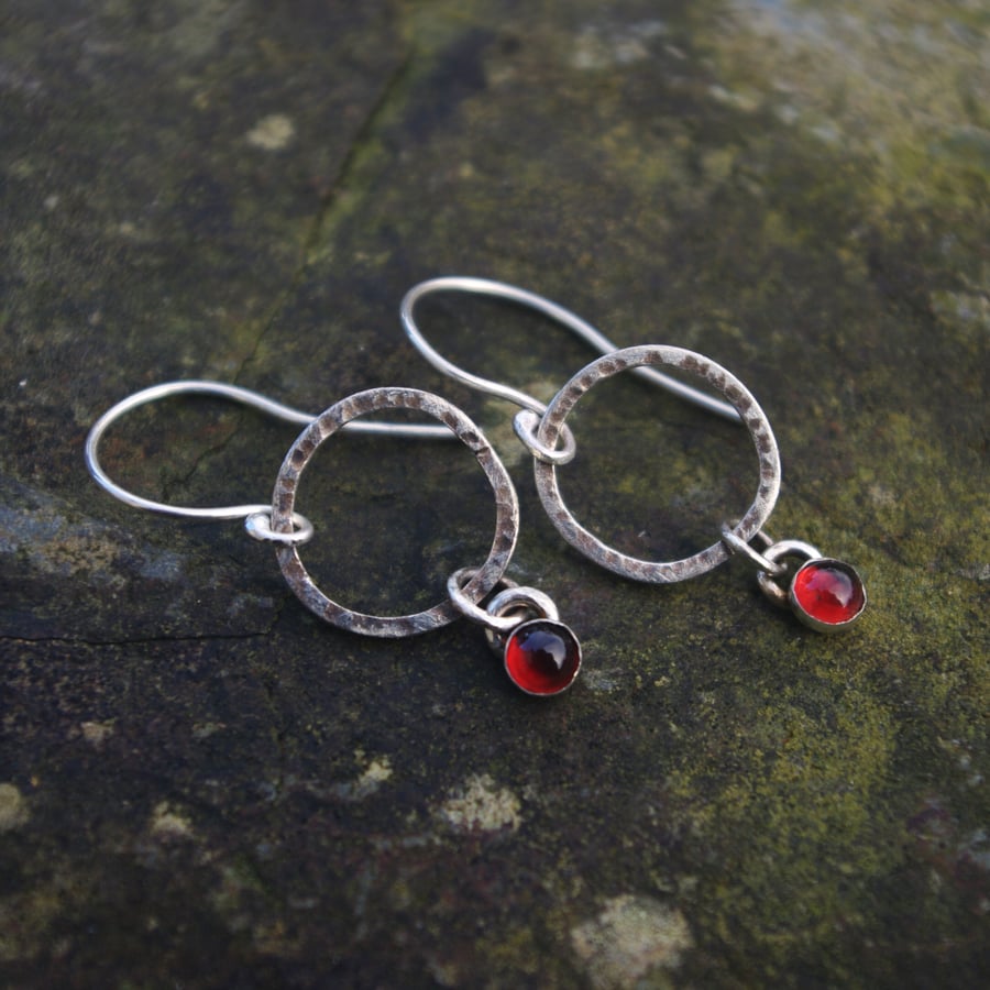 Textured Silver Circle  Earrings with Garnet Drop