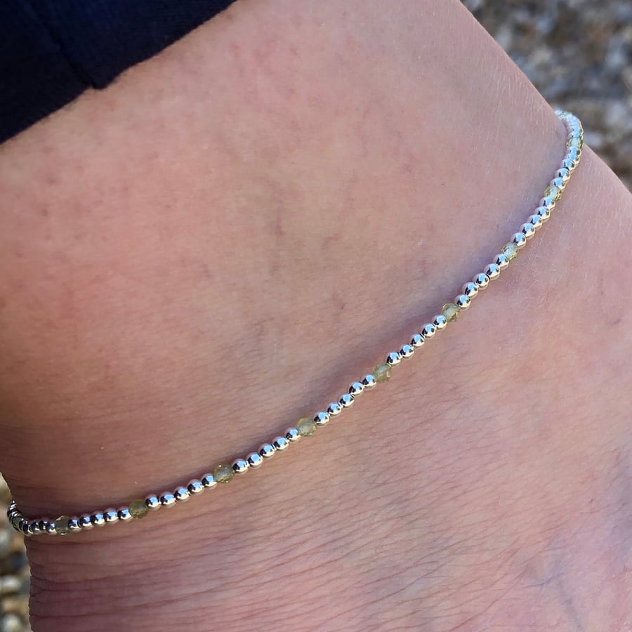 Sterling silver and peridot beaded anklet