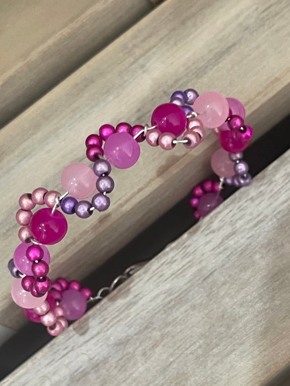 Glass bead and wire pink wave bracelet - made to order size