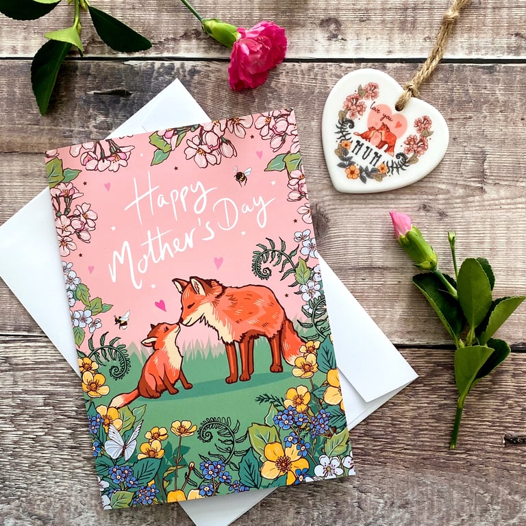 Hanging Ceramic Heart and Card Gift Set for Mother's Day, Fox and Cub