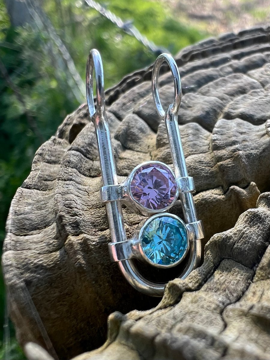 Kinetic Pendant (fidget pendant)