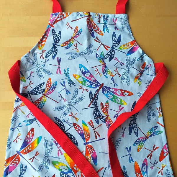 Dragonfly Apron age 2-6 approximately