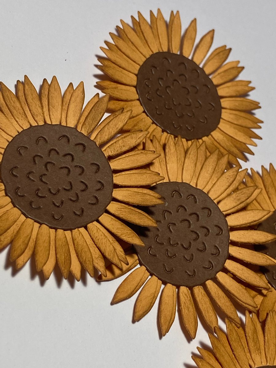 Paper Sunflowers Card Toppers Embellishment Handmade Card Making 5pcs