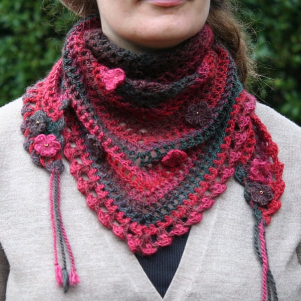 Cosy Red And Green Crochet Triangle Scarf
