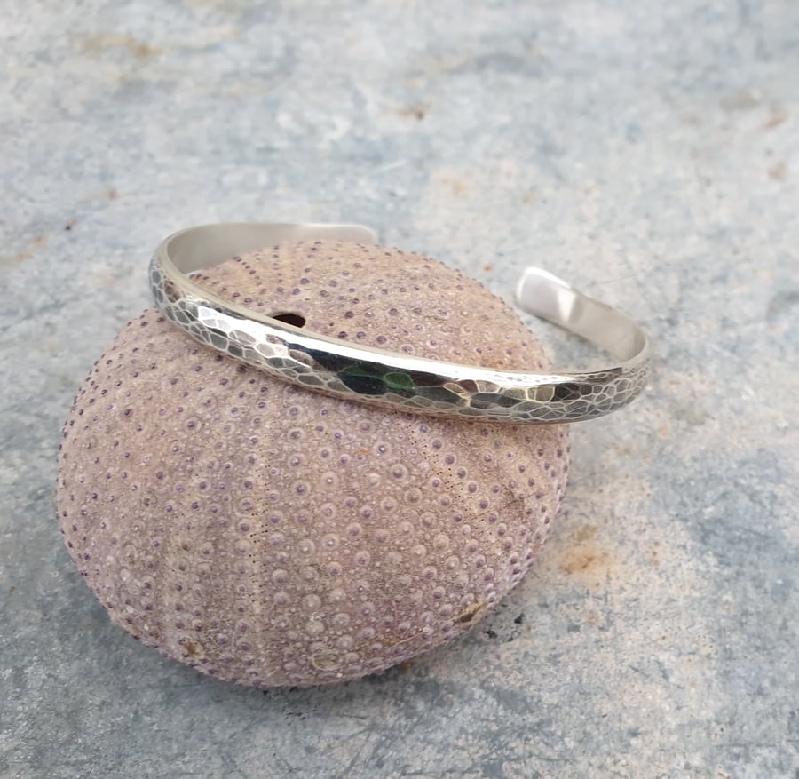 Sterling silver hammered open bangle 
