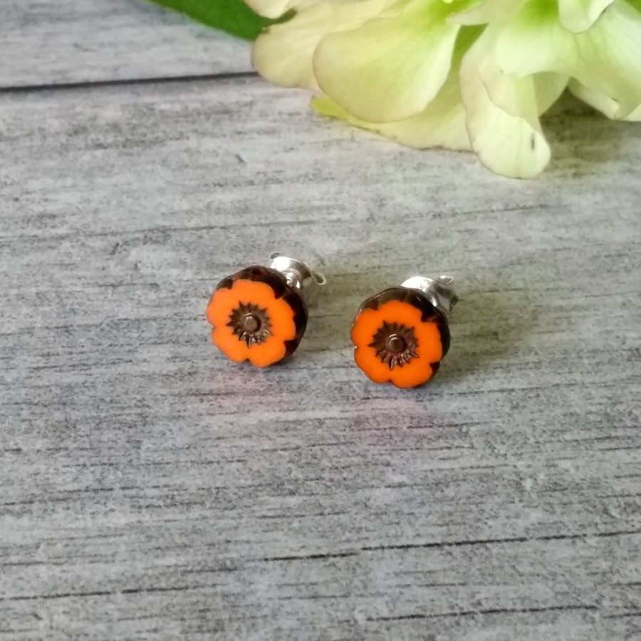 Flower Earrings - Orange Earrings - Silver Earrings - Stud Earrings