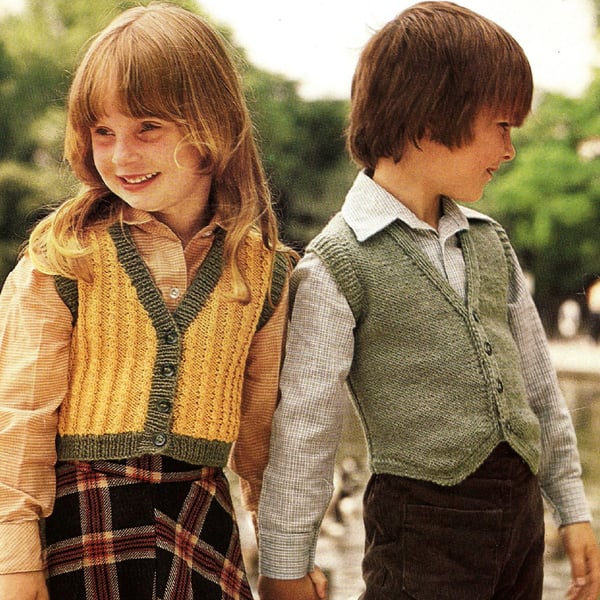 VINTAGE KNITTING PATTERN Childrens All Dressed Up Vests