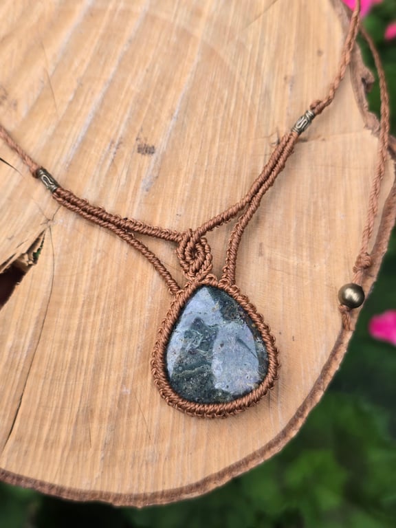 Moss Agate Macrame Gemstone Necklace 