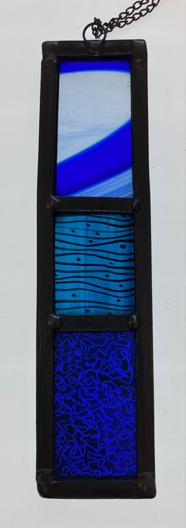 Blue ladder light catcher 