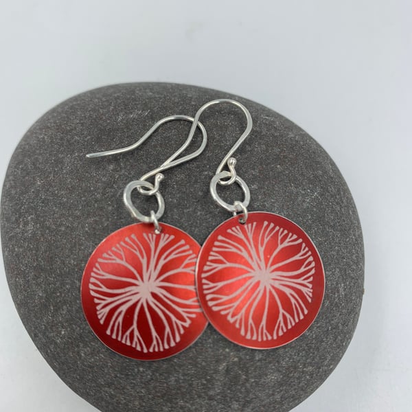 Red aluminium circle tree earrings with silver ring