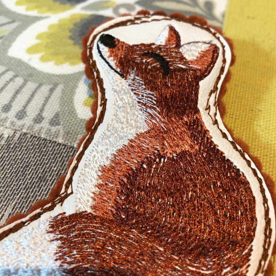 Handmade Embroidered Felt Fox Brooch