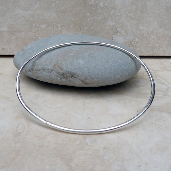 Sterling Silver Polished Oval Bangle - BAN016