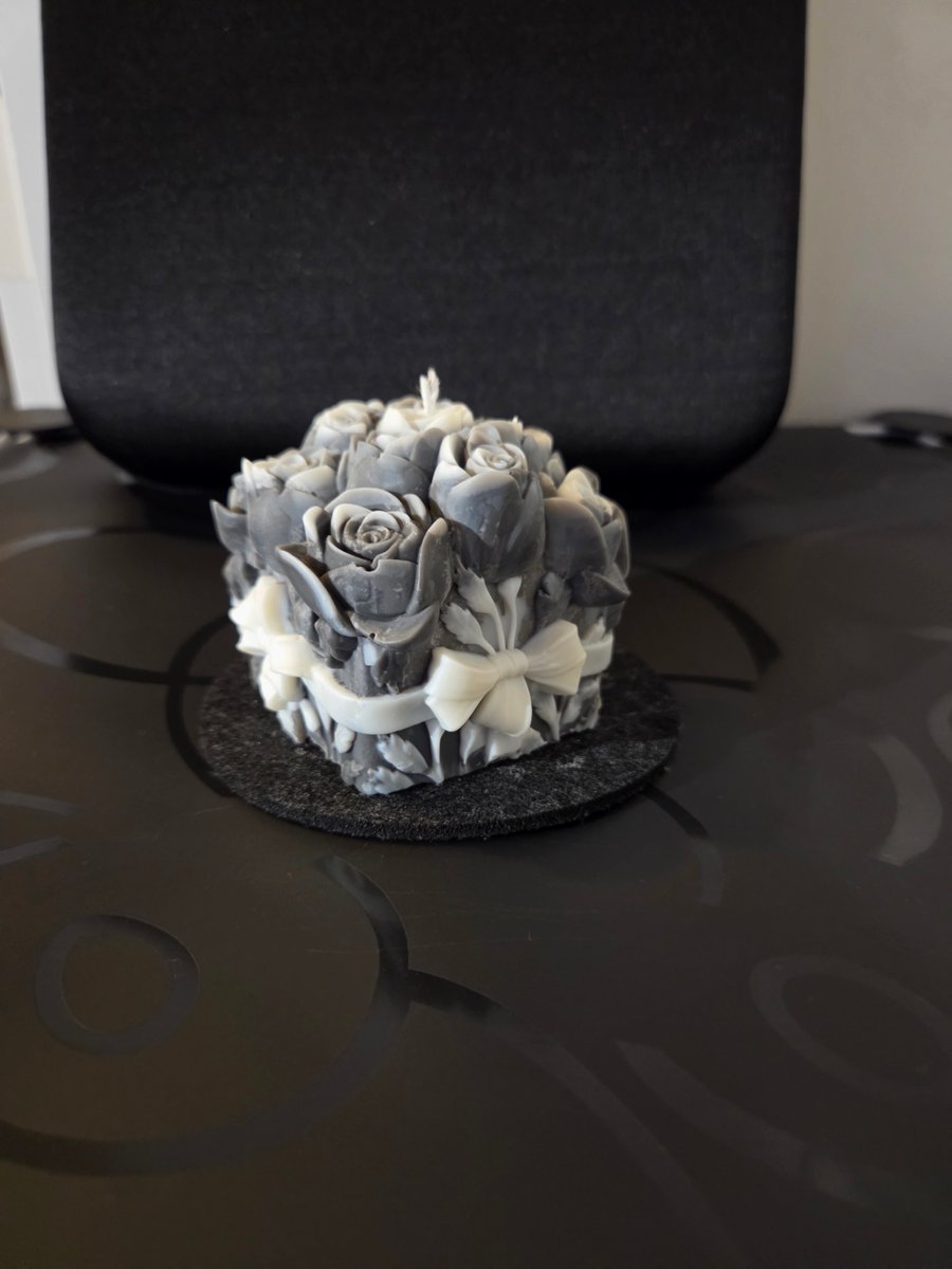 Luxury Handmade Rose Bouquet Soy Candle, Decorative Floral Candle, Unique Gift
