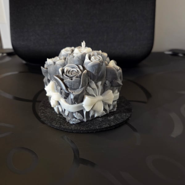 Luxury Handmade Rose Bouquet Soy Candle, Decorative Floral Candle, Unique Gift