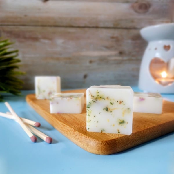 Fresh Bed Sheets Luxury Botanical Soy Wax Melts - Scented Wax Melts - Handmade