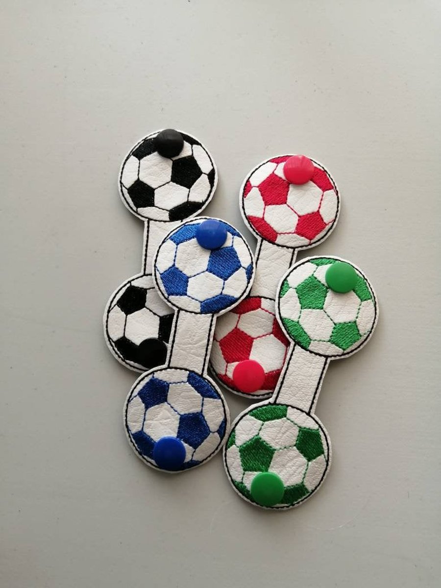 811. Football cord organiser.