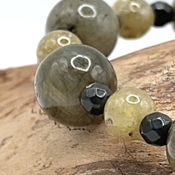 HIP41378g. Labradorite, Grossular Garnet, Golden Obsidian Stone Bracelet 