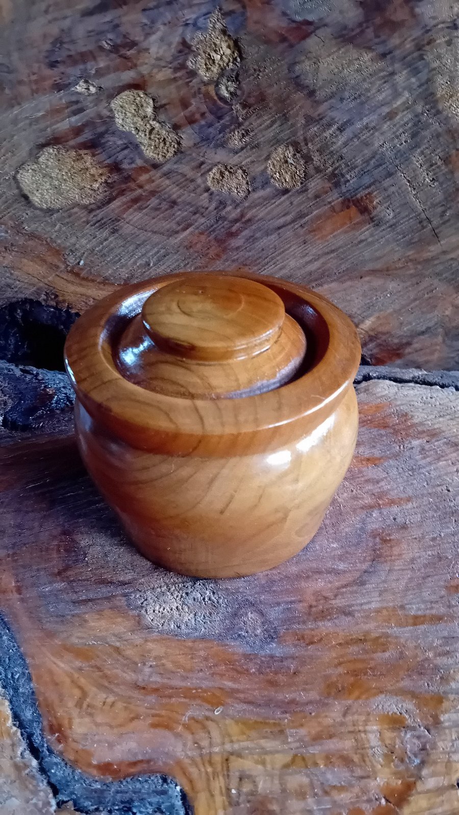 Handturned Trinket box. 