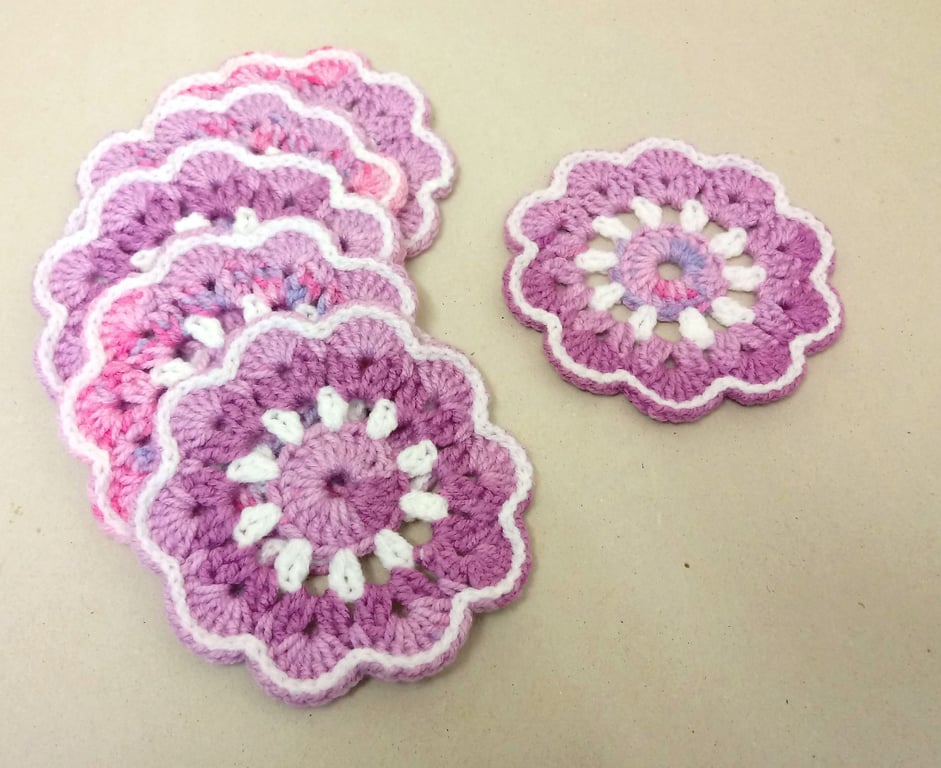 Flower coasters in dusky pink and white, set of six, crochet coasters, handmade
