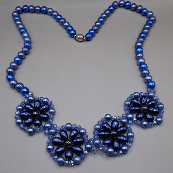 Handmade, Chunky style Beaded Necklace, 4 x Flower circles