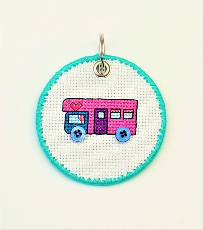 Motorhome Camper van round Keyring with button wheels