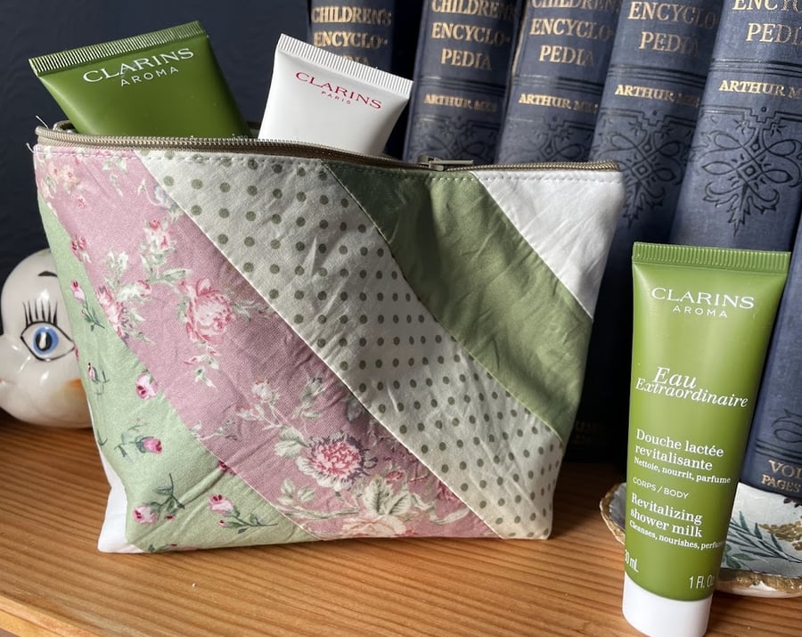 Jelly Roll Make Up Bag