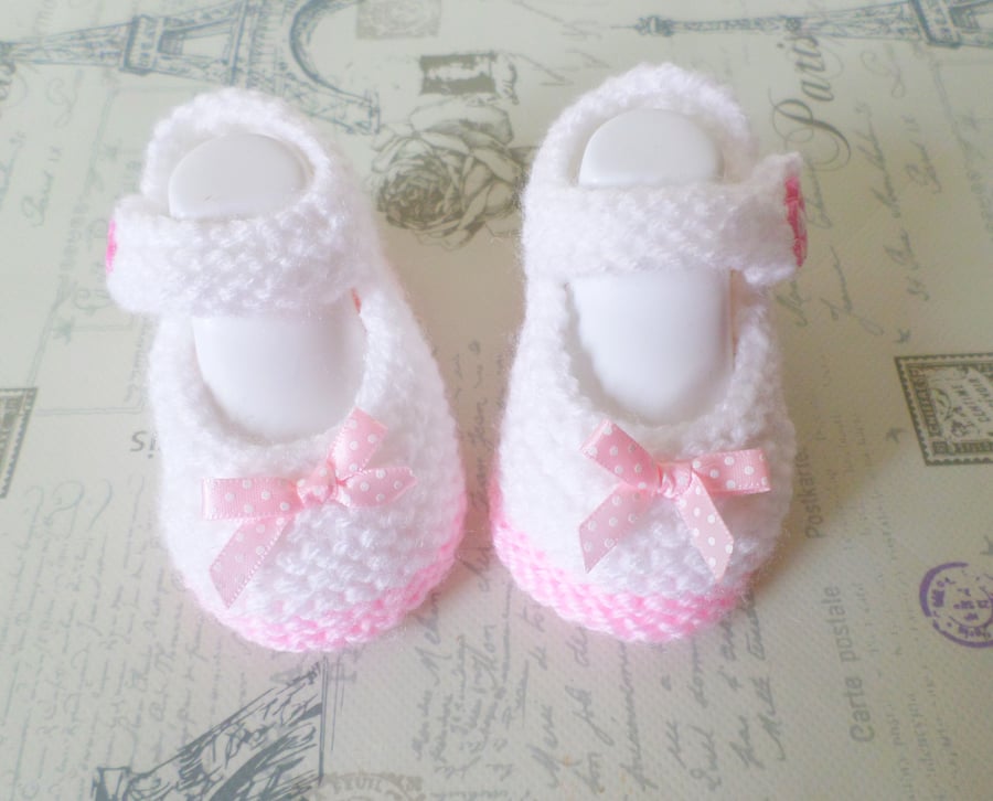 Hand knitted Mary Jane baby shoes 