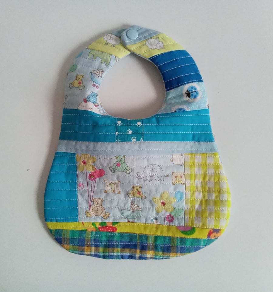 Bib, Newborn bib, patchwork bib, quilted bib, reversible bib, baby gift