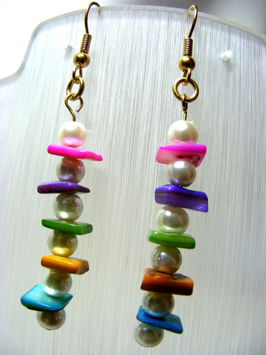 Seconds Sunday Pearl and Shell Chip Earrings