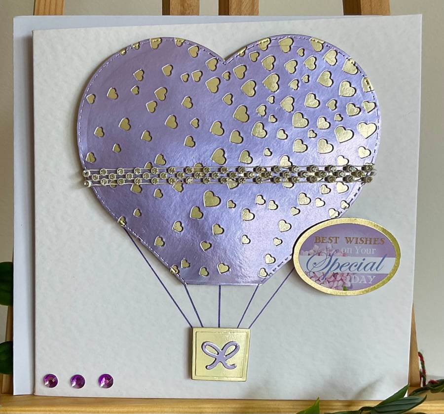 Card. Hot air balloon card for a birthday, wedding or other special occasion 